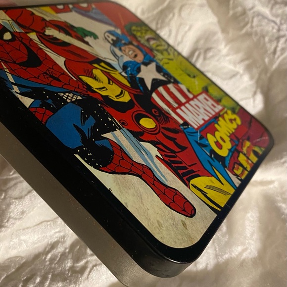 NWT Marvel Comics Leather Trifold Hulk Spider-Man Wallet Collector’s Container - Picture 4 of 7